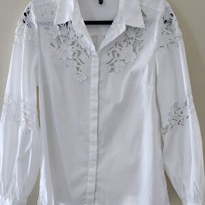 White House Black Market 3D Floral Lace White Button Down Shirt Size 10